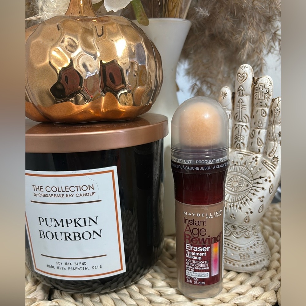 Maybelline Instant Age Rewind Eraser makeup | 340 TAN Gojiberry+Collagen
